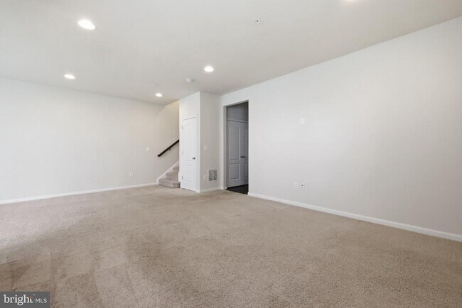 Building Photo - 9930 Erica Ln