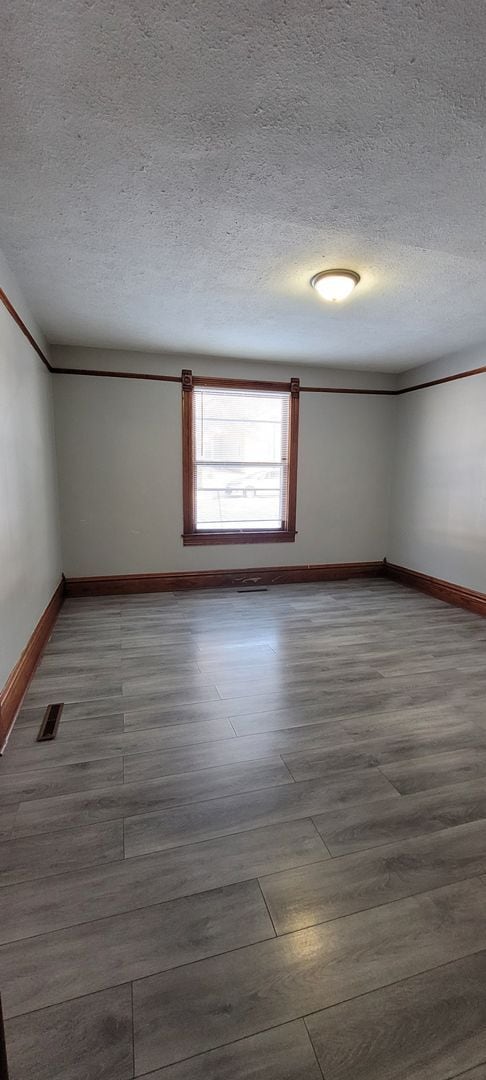 Primary Photo - 1018 N 8th St