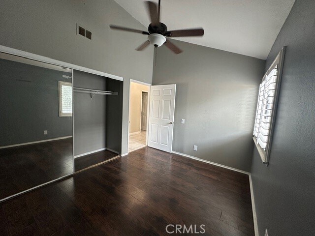 Building Photo - 547 Magnolia Ave