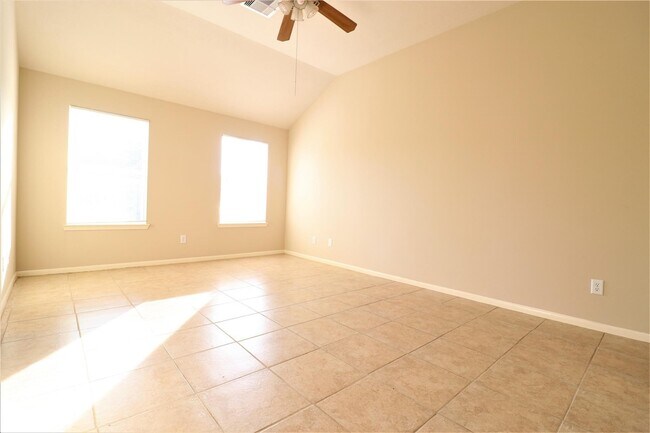 Building Photo - 6803 Hayman Dr