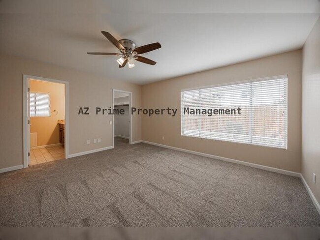 Building Photo - 1610 E Windjammer Way