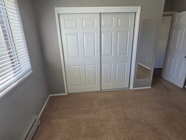 Building Photo - 918 S Pennsylvania St