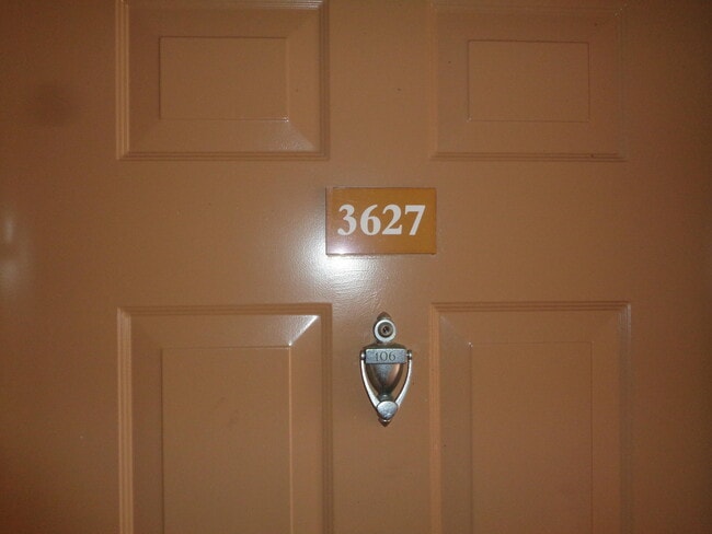 Building Photo - 3627 NW Adriatic Ln