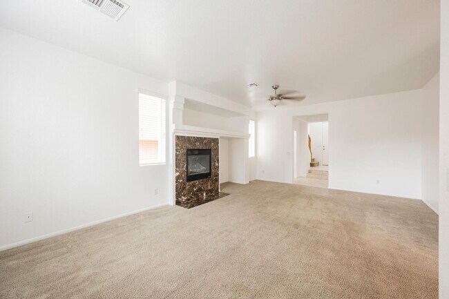 Building Photo - 3 bedroom - 2 story home located in 89141