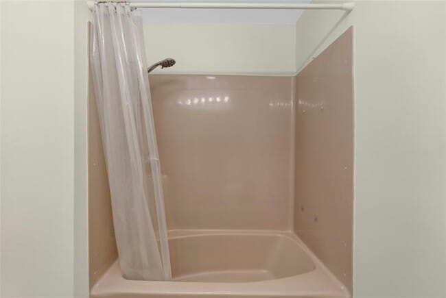 Building Photo - 4101 N 49th Ave