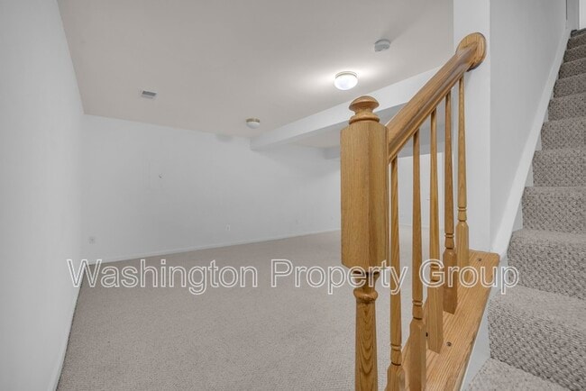 Building Photo - 43654 Kenai Ct