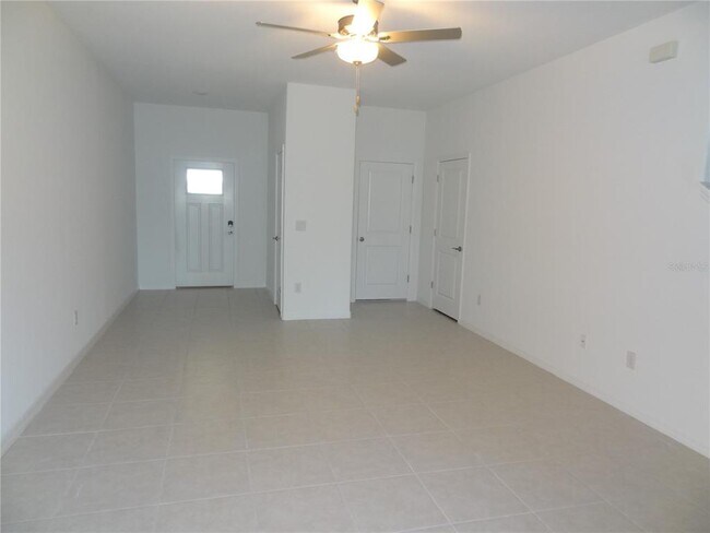 Building Photo - 5220 Forum Blvd
