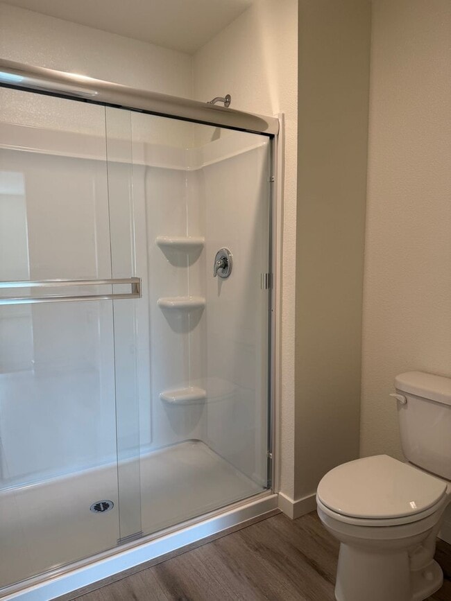 Building Photo - Brand new beautiful home! Please read enti...