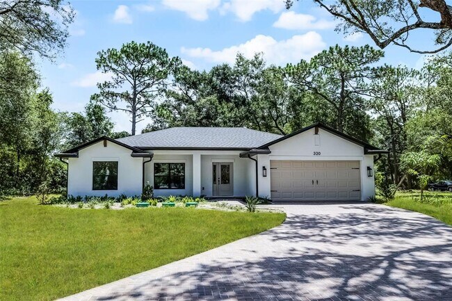 Building Photo - 320 kenora drive