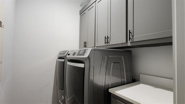 Building Photo - 517 Mt Auburn Ave