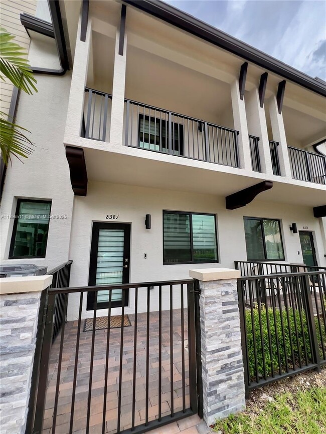 Building Photo - 8381 NW 43rd St