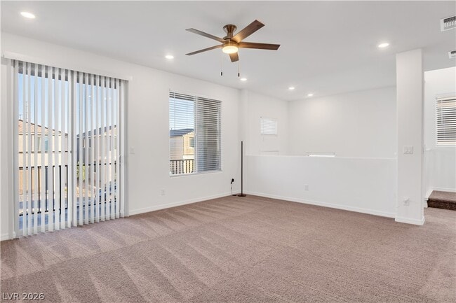 Building Photo - 5772 Avondale Rise Wy