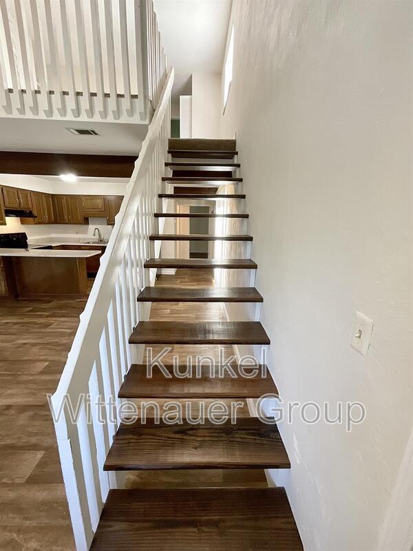 Building Photo - 122 Sugar Pine Ln