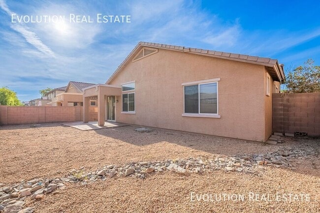 Building Photo - 3851 E. Pollack-