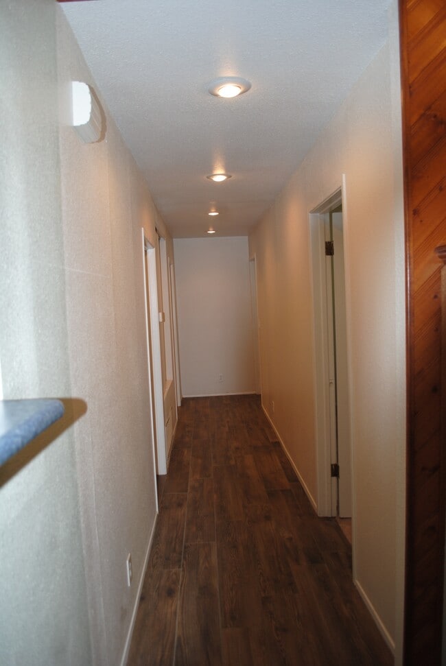 Building Photo - 13019 W Adams Ave