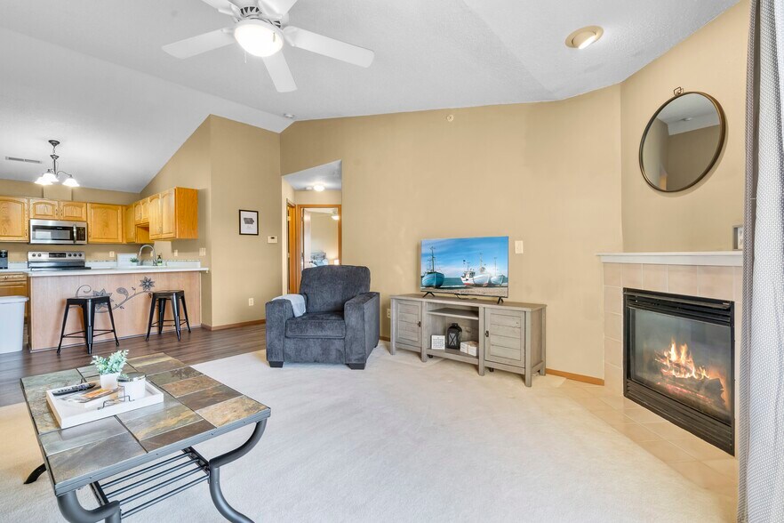 Building Photo - 625 Kimberlite St