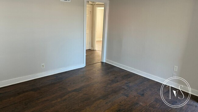 Building Photo - 3706 Montgomery St