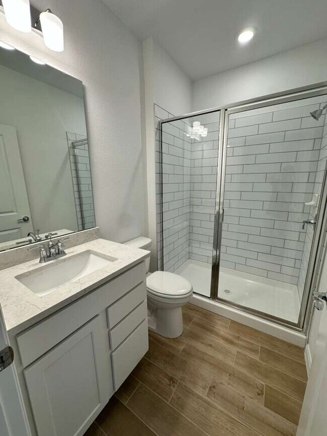 Building Photo - 4544 Orchard View Aly