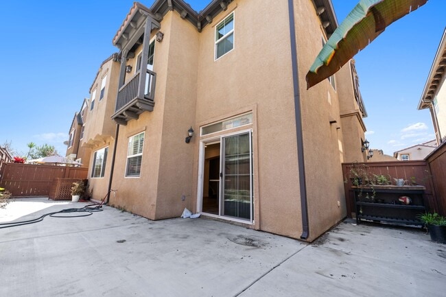 Building Photo - 9204 S Nobel Way