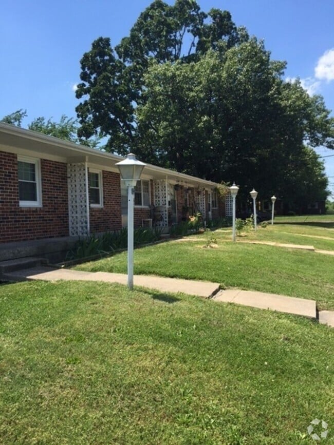 Building Photo - Bolivar MO 1 Bed, 1 Bath Apartment