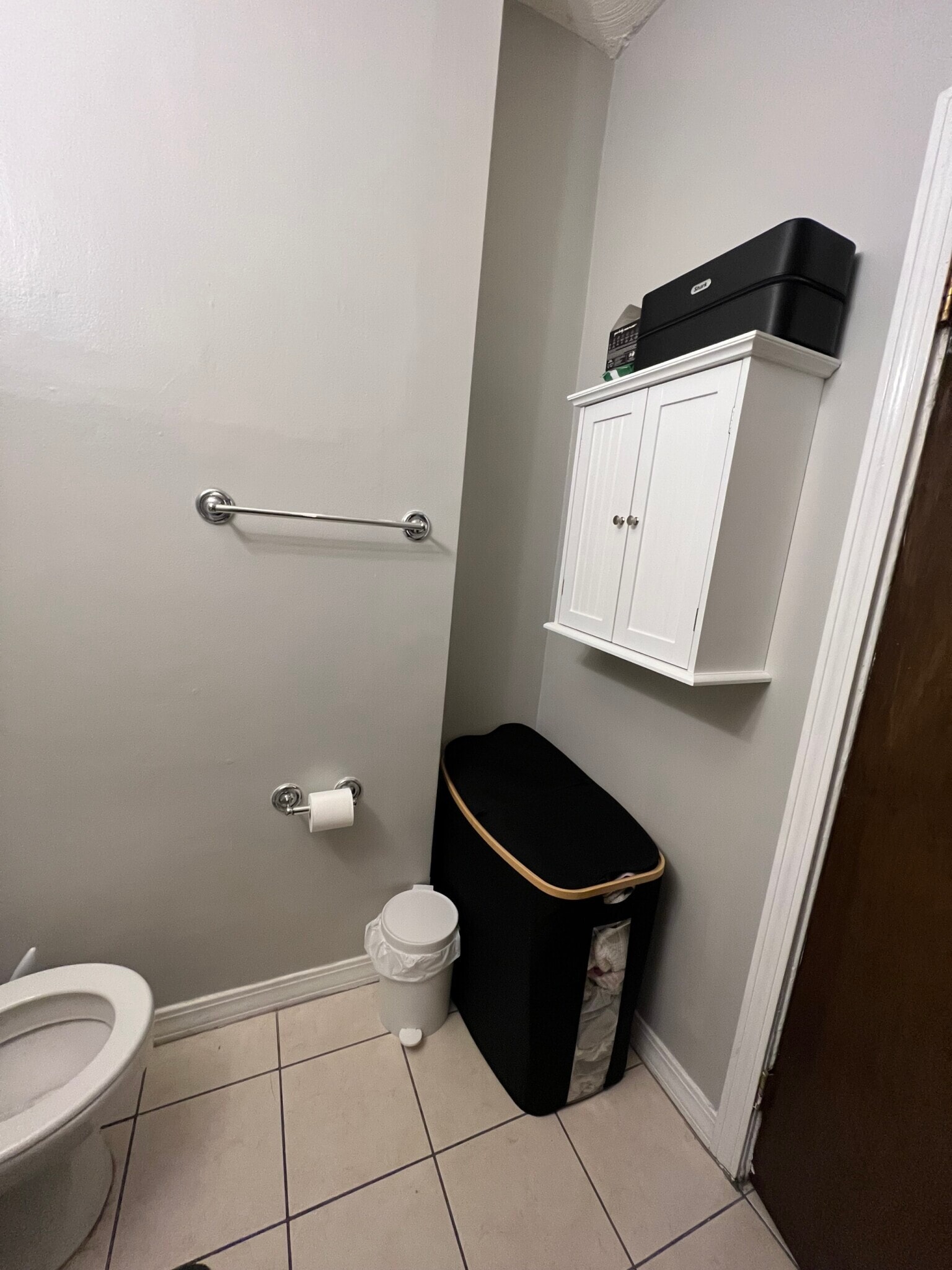 Building Photo - 47 Joy St