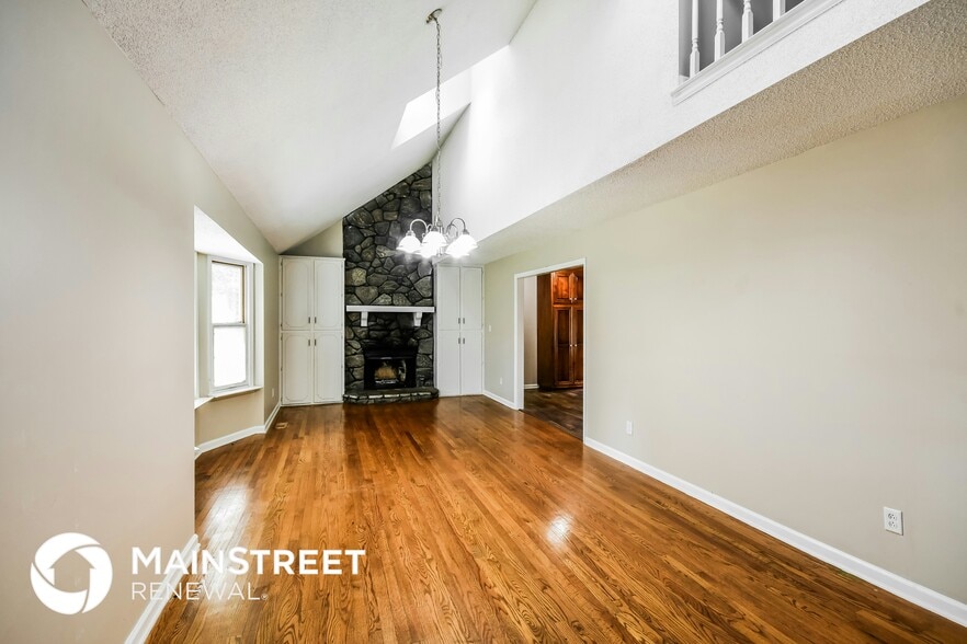 Building Photo - 2085 Edenwood Cir