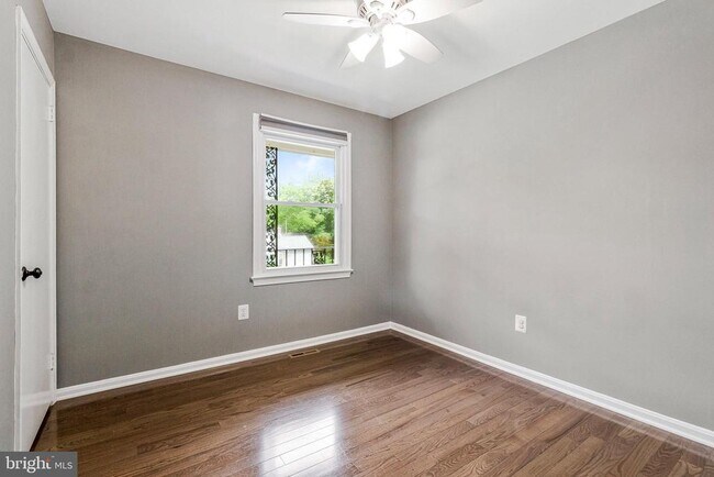 Building Photo - 7915 Journey Ln
