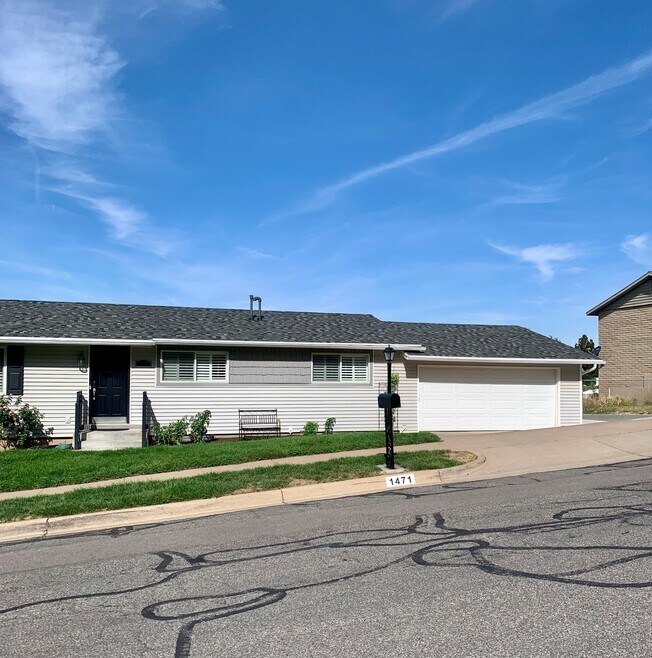 Building Photo - 1471 N 400 E