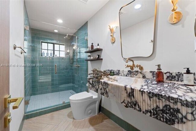 Building Photo - 15202 SW 80th Ave