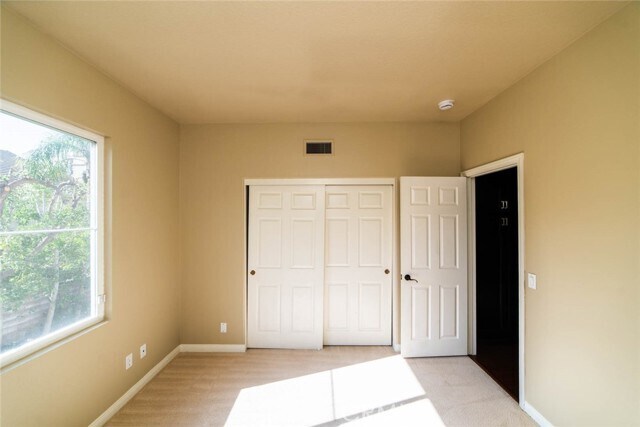 Building Photo - 6 Roseleaf