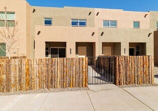 Building Photo - New Construction in Santa Fe !