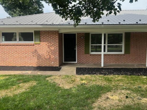 Building Photo - 10087 Red Maple Ln