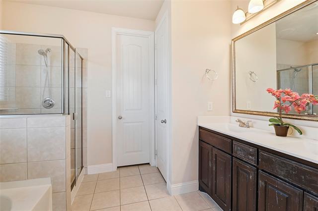 Building Photo - 1002 Payton Ln