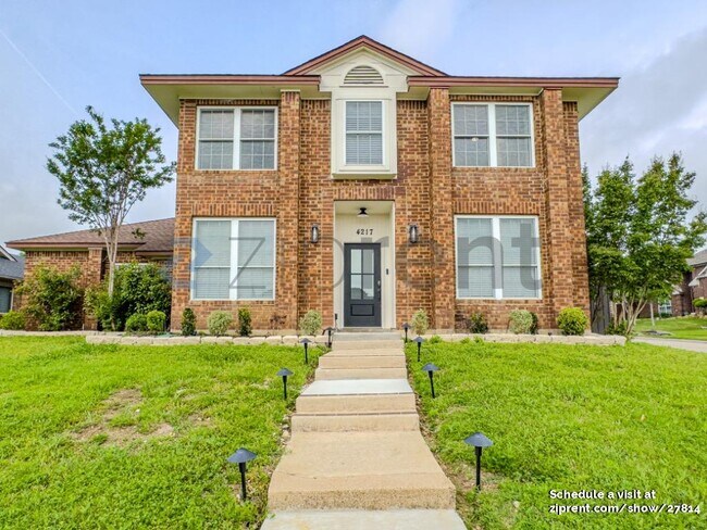 Building Photo - 4217 Red Spruce Ln