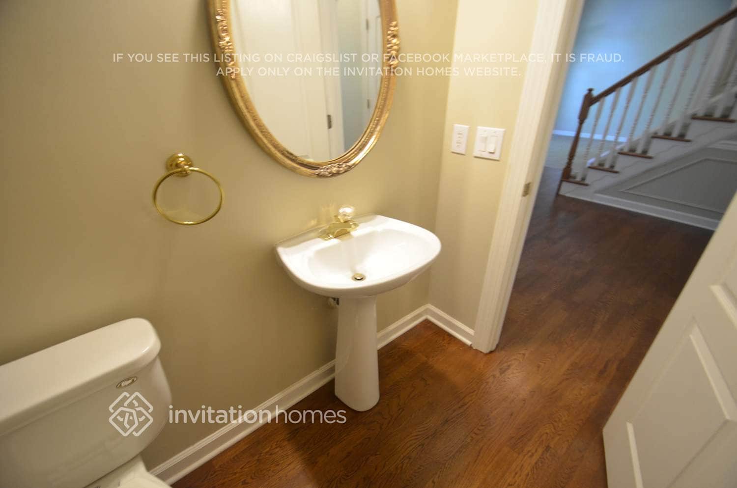 Building Photo - 5722 Kinglet Ln