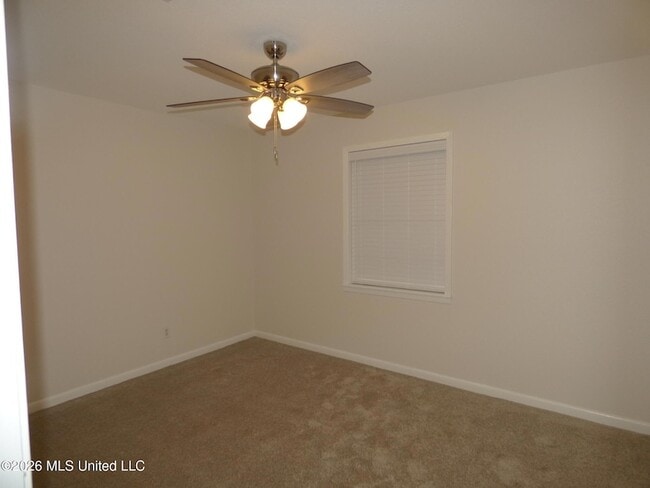 Building Photo - 238 Westview Cir