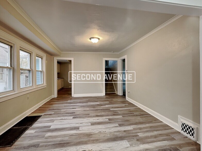 Building Photo - 5808 Prospect Ave