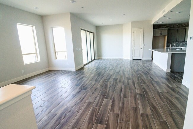 Building Photo - 4277 Solace St