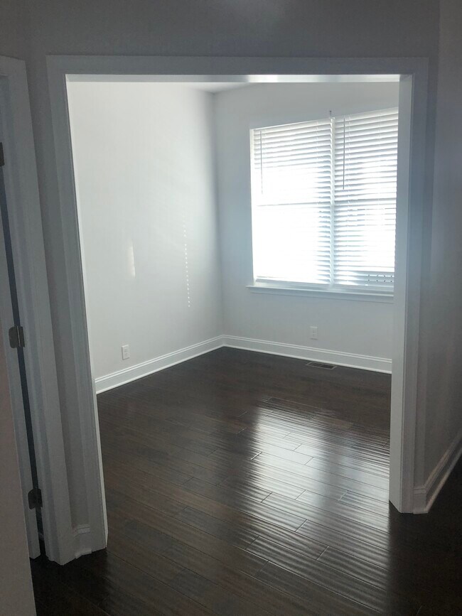 Office - 18 Hidden Hollow Dr