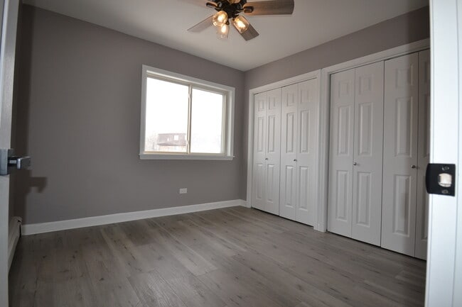 Building Photo - 7100 Laverne Ln