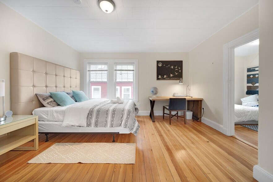 Building Photo - 503 Western Ave