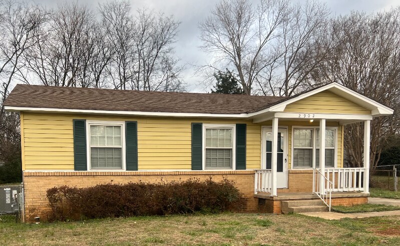 Primary Photo - 2902 NW Love Dr