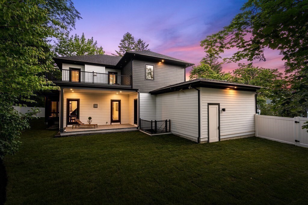 Building Photo - 55 Rosalie Rd
