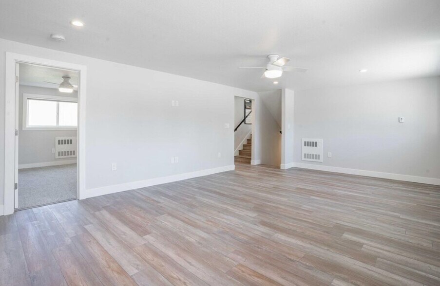 Building Photo - 12155 W 35th Ave