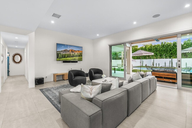 Building Photo - 72827 Bursera Way