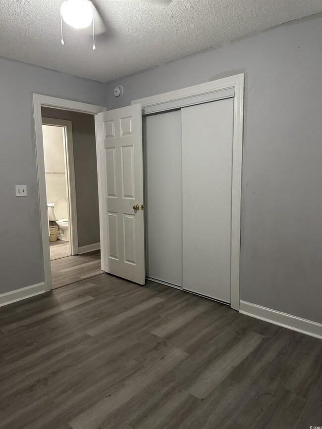 Building Photo - 4380 Daphne Ln