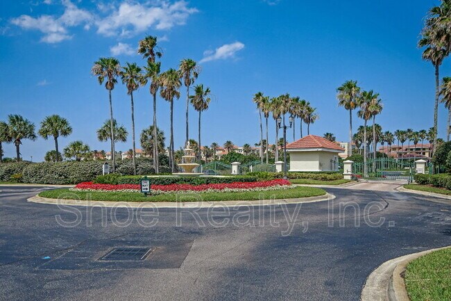 Building Photo - 425 N Ocean Grande Dr