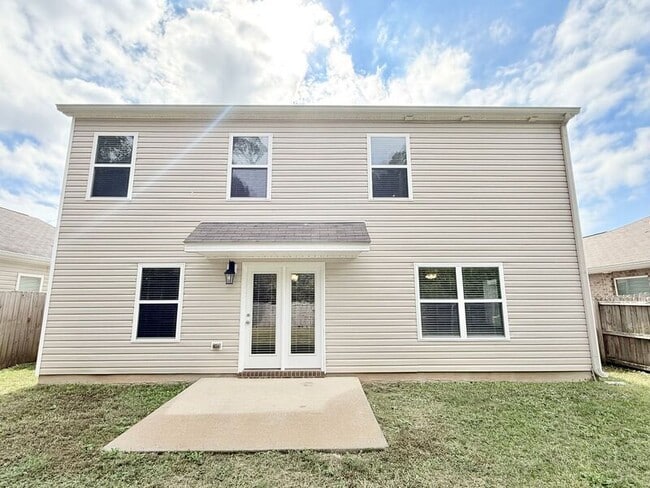 Building Photo - 3444 Quail Dr