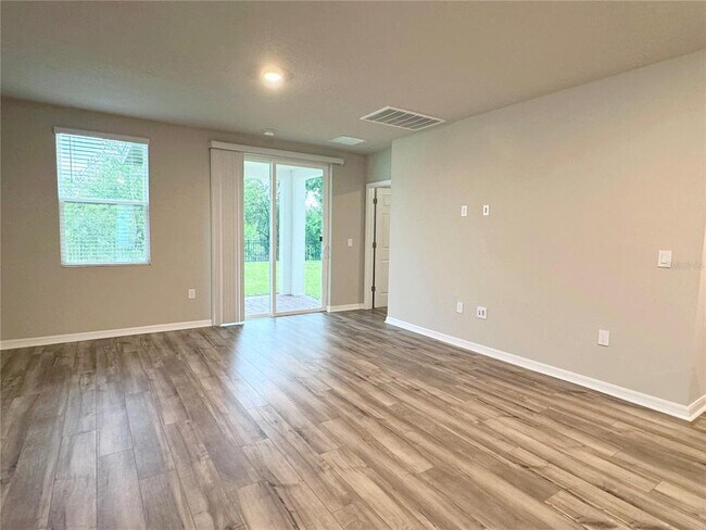 Building Photo - 17124 Cagan Crossings Blvd
