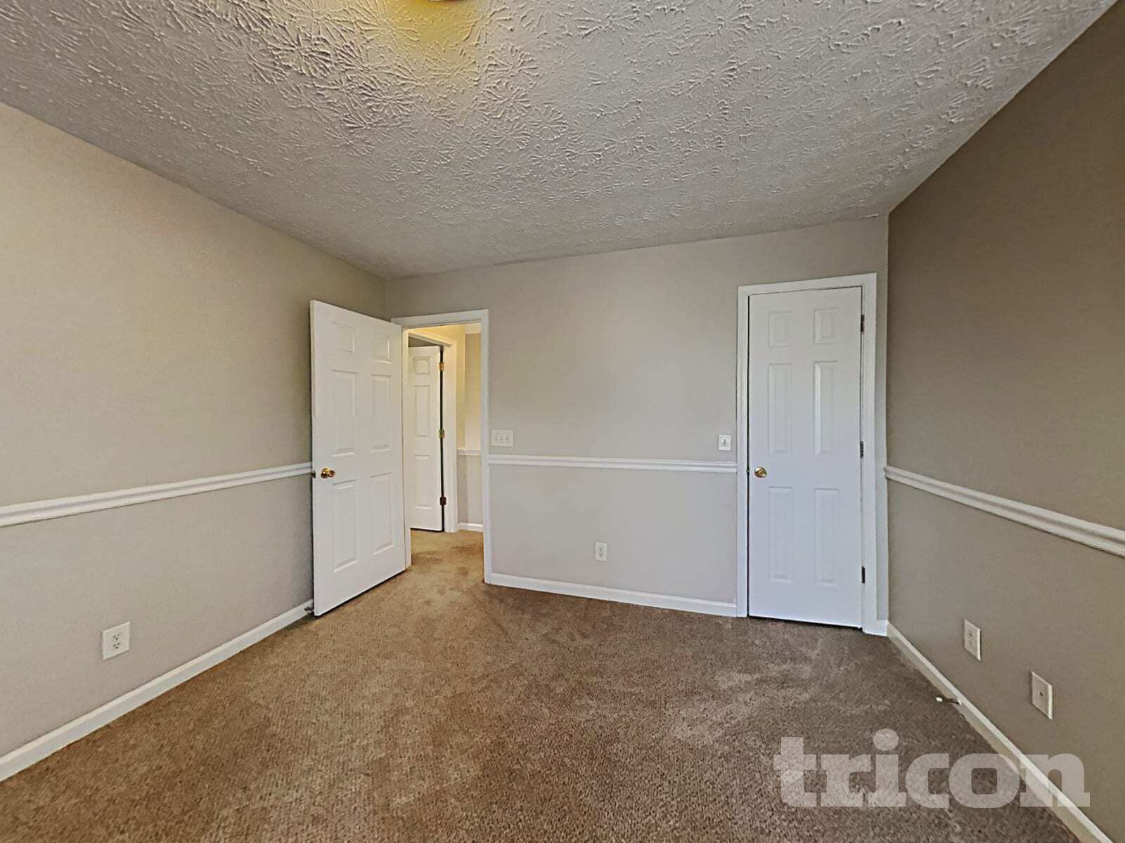 Building Photo - 220 Osmanthus Way